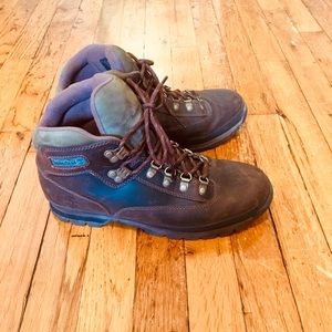 Timberland brown hiking boots Men’s size 9